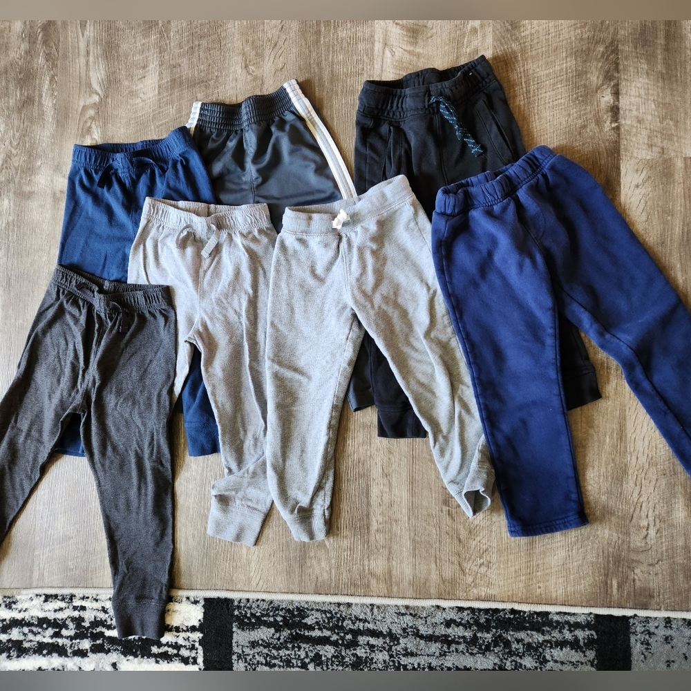 Boys lot 7- 4t sweatpants or joggers